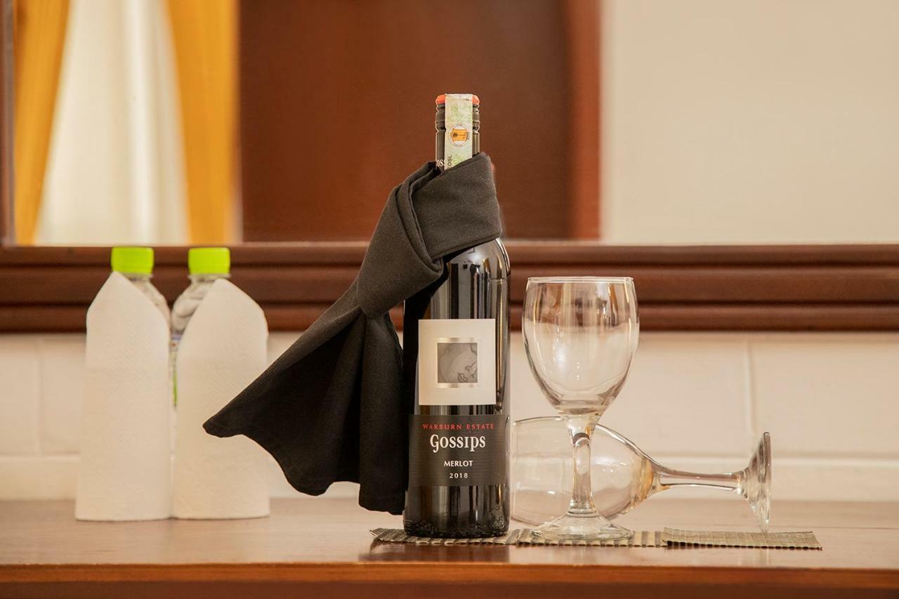 Mahanuge Hotel פולונרואה מראה חיצוני תמונה
